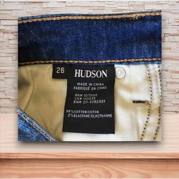 Hudson Jean Zoeey High Rise Straight Crop Double Step Social Grace Size 26 NWT - Picture 9 of 9